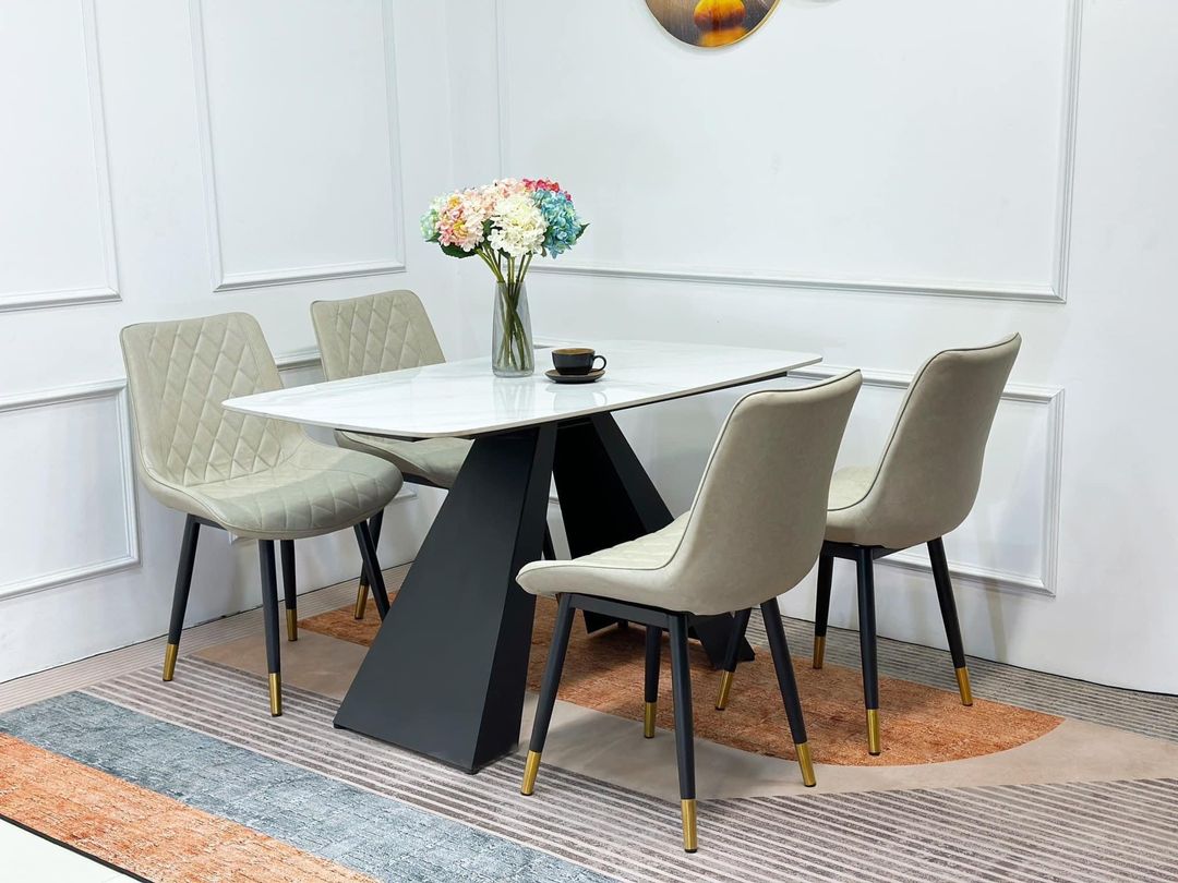 Mẫu bàn ghế ăn - 004