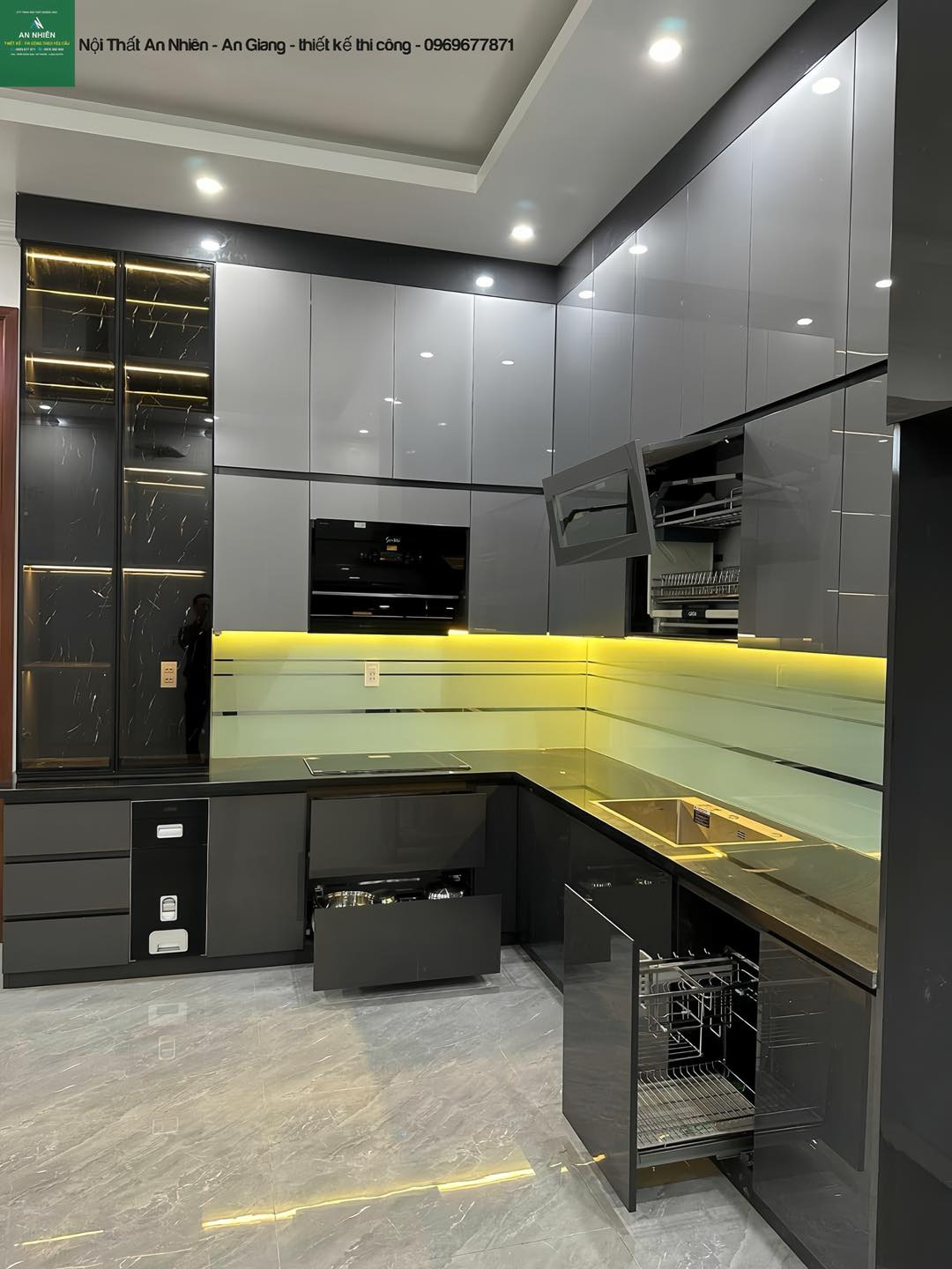 Mẫu tủ bếp nhựa - 003